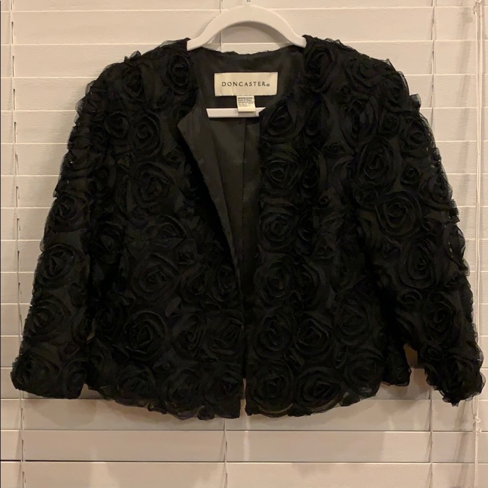 Doncaster 3/4 Sleeve Length Jacket